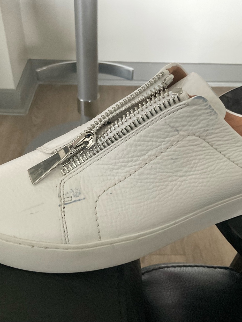 FRYE AND CO. White Leather Slip-On Sneakers with Silver Zippers